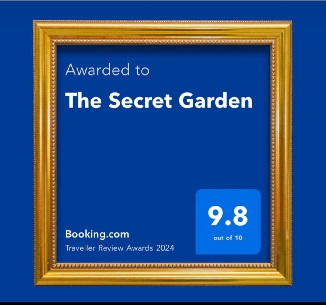 サレルノThe Secret Gardenアパートメント エクステリア 写真