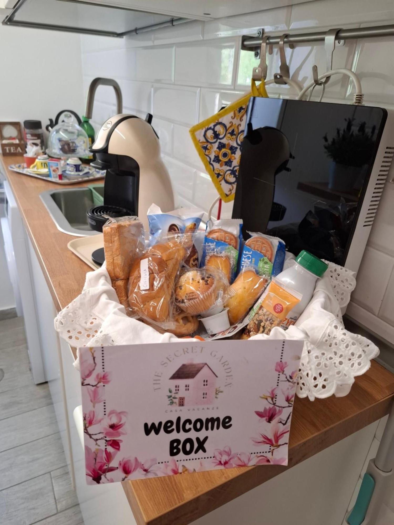 サレルノThe Secret Gardenアパートメント 部屋 写真